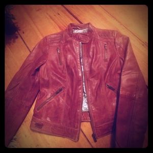 Super trendy jacket!